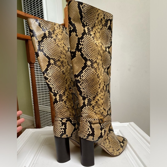 Tory Burch Pull On Snake Embossed Heel Boots Size 7 new - Picture 9 of 13